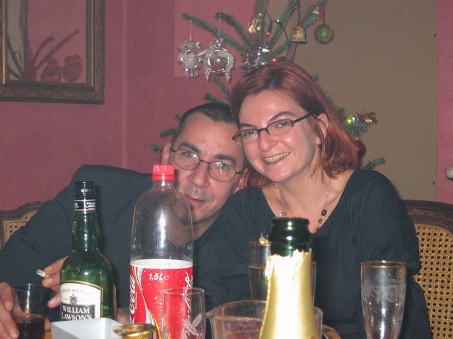 Philippe et Flo... pas loin de la bouteille de whisky et de coca...
