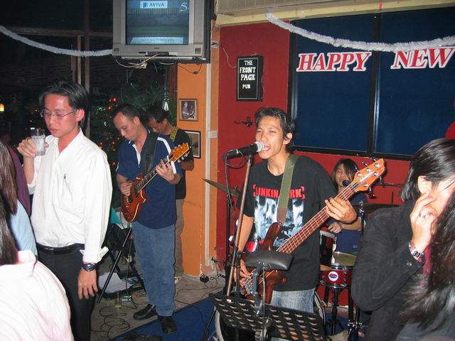 pub_04.jpg